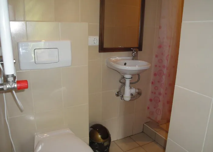 בית הארחה Du Gandrai