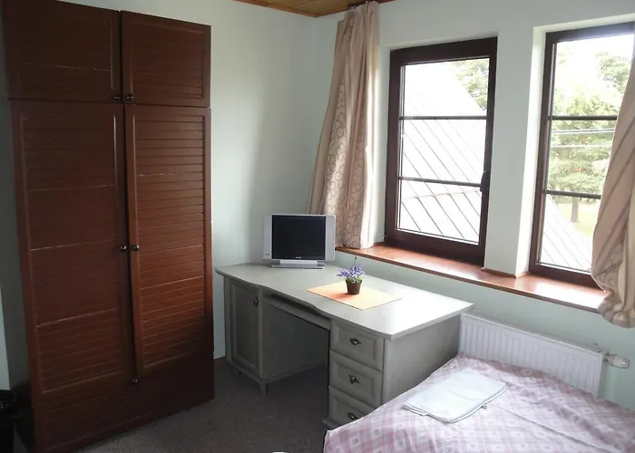 Du Gandrai בית הארחה