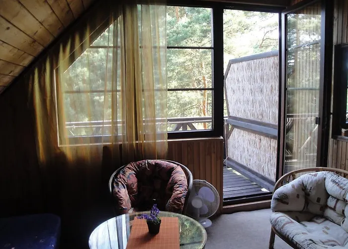 Du Gandrai בית הארחה *